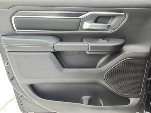Used 2024 RAM 1500 Lone Star image 33