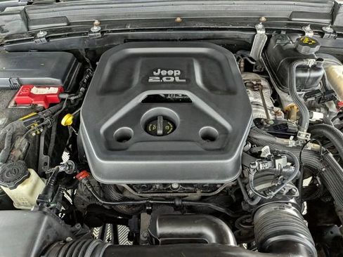 Used 2020 Jeep Wrangler Unlimited Sport S image 26