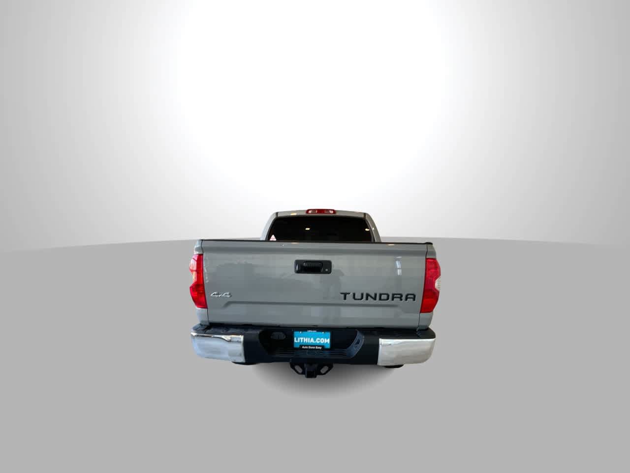Used 2019 Toyota Tundra SR5 AWD/4WD image 7