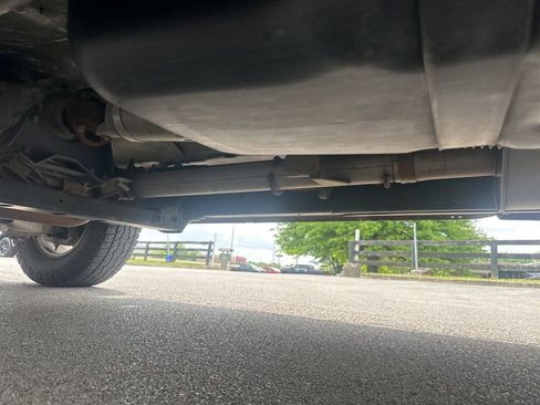 Used 2017 RAM 1500 Express RWD image 21