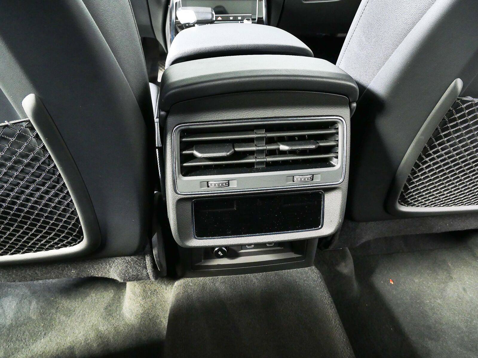 Used 2023 Audi Q7 2.0T Premium Plus w/ Premium Plus Package AWD/4WD image 23