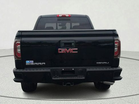 Used 2017 GMC Sierra 1500 Denali image 5