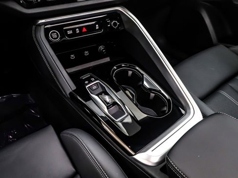 New 2025 Audi Q5 Prestige image 6