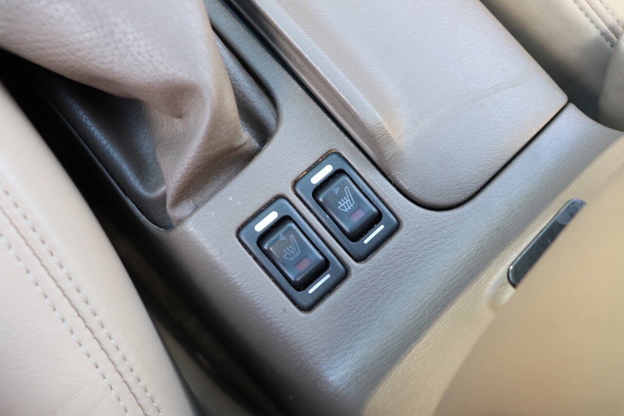 Used 1997 Nissan Maxima GXE FWD image 26