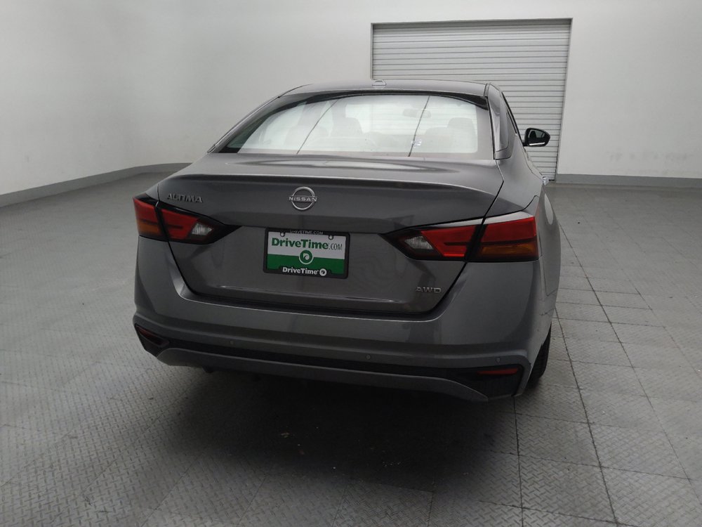 Used 2025 Nissan Altima 2.5 SV AWD/4WD image 7