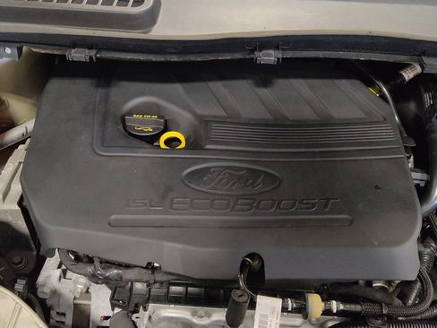 Used 2017 Ford Escape Titanium FWD image 30