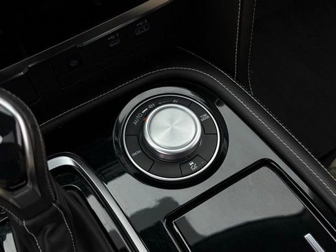 Used 2024 INFINITI QX80 Premium Select w/ Cargo Package image 31