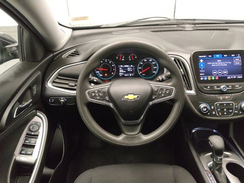 Used 2023 Chevrolet Malibu LT FWD image 22