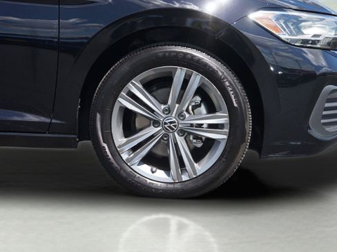 Used 2022 Volkswagen Jetta SE FWD image 4