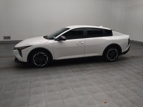 Used 2025 Kia K4 EX FWD image 2