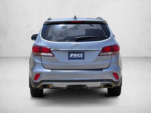 Used 2017 Hyundai Santa Fe FWD image 6
