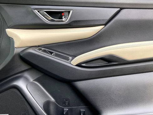 Used 2021 Subaru Ascent Limited w/ Technology Package image 21