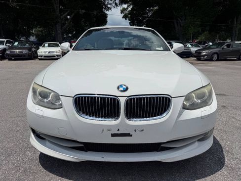 Used 2011 BMW 328i Convertible RWD image 2