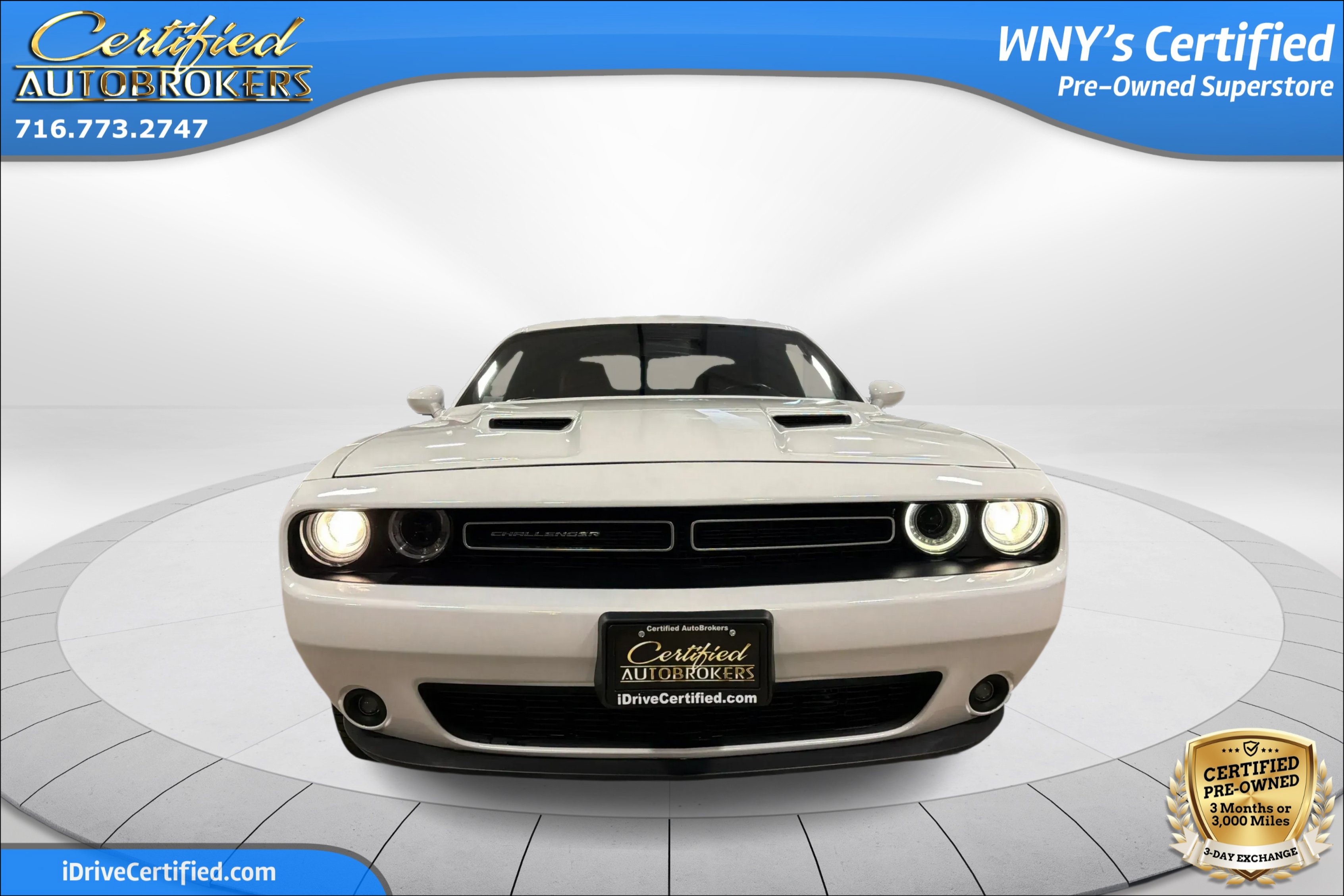 Used 2018 Dodge Challenger SXT Plus RWD image 2