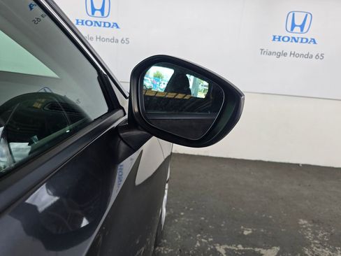 Used 2022 Honda Civic LX image 26