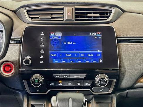 Used 2018 Honda CR-V Touring image 15