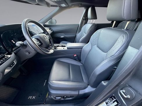 Used 2025 Lexus RX 350 Premium w/ Accessory Package (Z1) FWD image 30