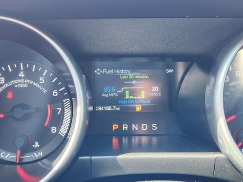 Used 2019 Ford Mustang Coupe image 12