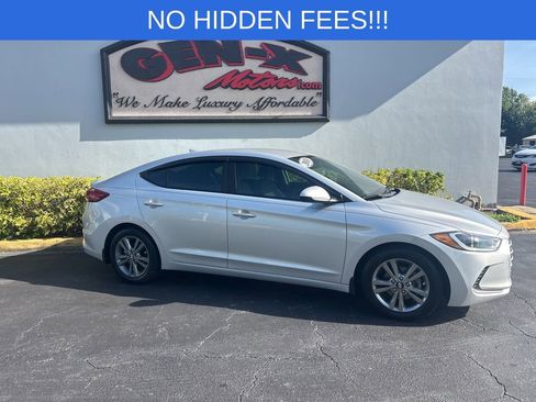 Used 2018 Hyundai Elantra SEL image 2
