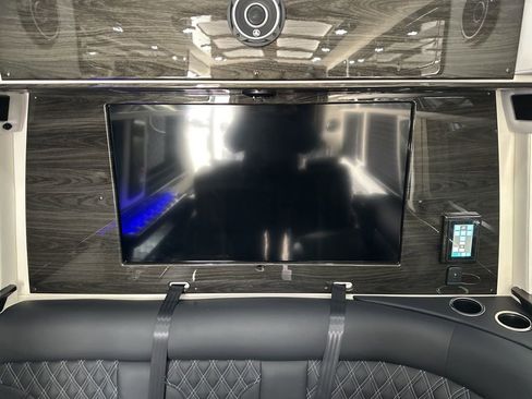 Used 2023 Mercedes-Benz Sprinter 3500 image 49