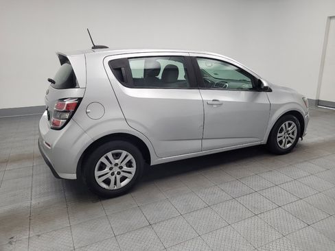 Used 2020 Chevrolet Sonic LT FWD image 10
