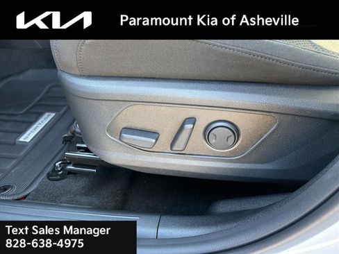 New 2026 Kia Sportage LX w/ LX Convenience Package image 17