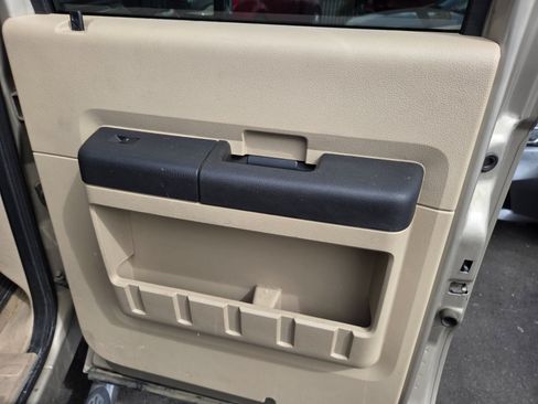 Used 2008 Ford F350 2WD Crew Cab Super Duty image 11