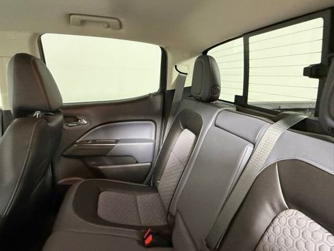 Used 2019 Chevrolet Colorado Z71 AWD/4WD image 35