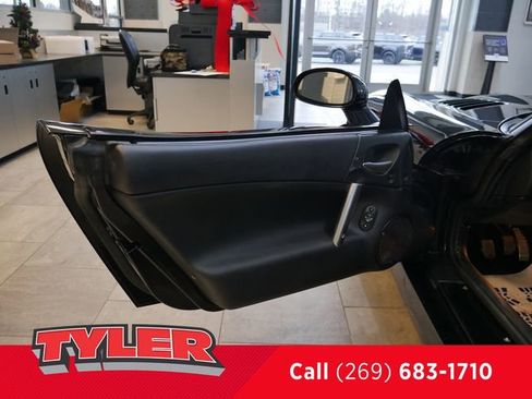 Used 2003 Dodge Viper SRT-10 RWD image 16