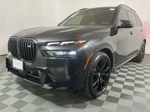 Certified 2025 BMW X7 M60i image 2