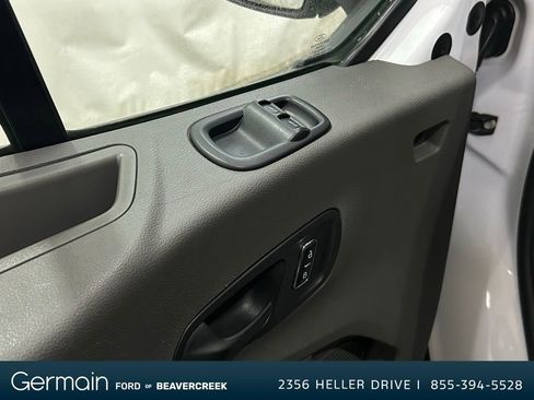 Used 2023 Ford Transit 350 XLT image 17