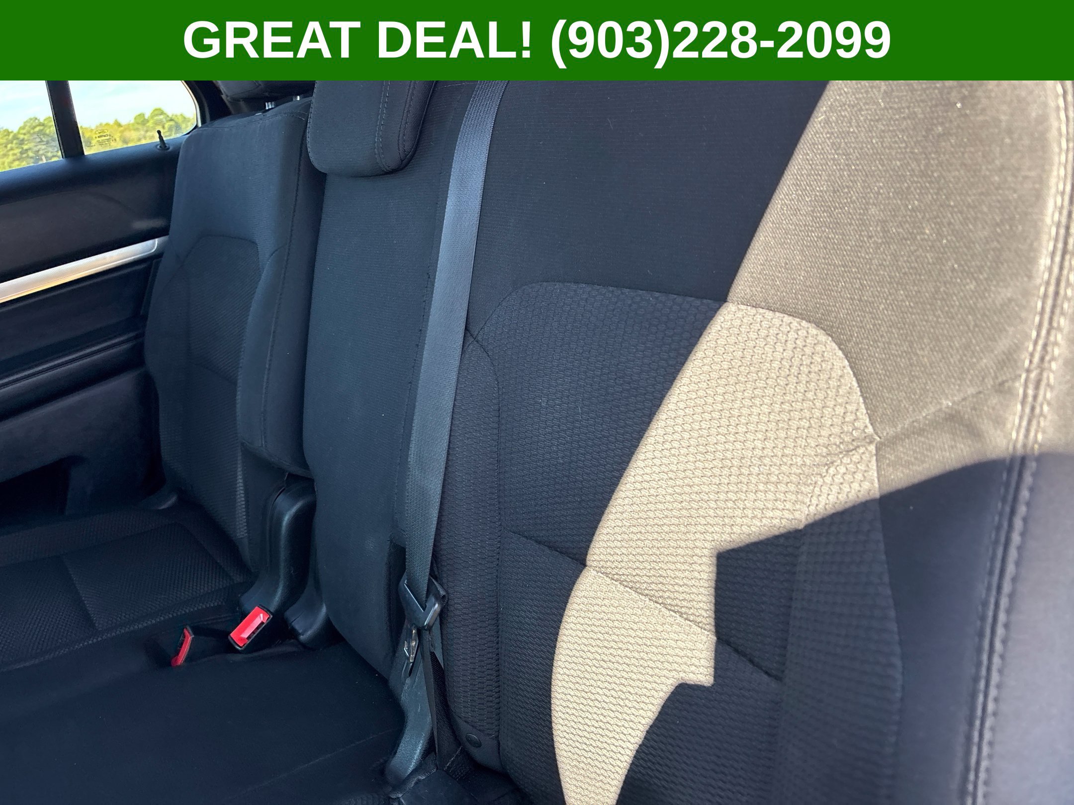 Used 2018 Ford Explorer XLT FWD image 48