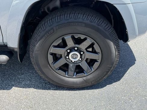 Certified 2021 Toyota 4Runner Trail Special Edition AWD/4WD image 19