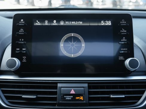 Used 2019 Honda Accord EX-L image 14
