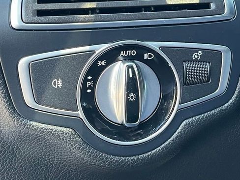 Used 2017 Mercedes-Benz C 300 4MATIC Sedan image 21