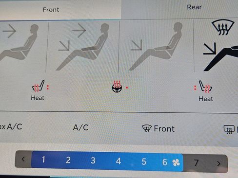 New 2026 Chrysler Pacifica Select image 33