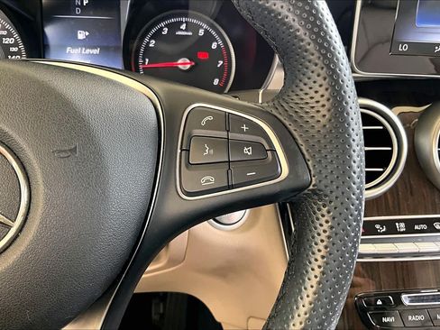 Used 2016 Mercedes-Benz GLC 300 image 22