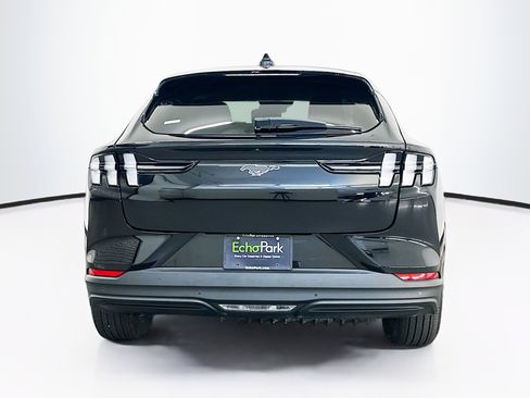 Used 2025 Ford Mustang Mach-E Premium image 7