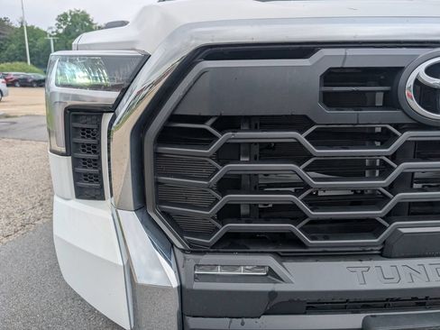 Used 2024 Toyota Tundra SR5 w/ TRD Off-Road Package AWD/4WD image 10