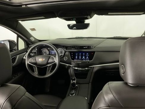 Used 2024 Cadillac XT5 Premium Luxury w/ Technology Package FWD image 13