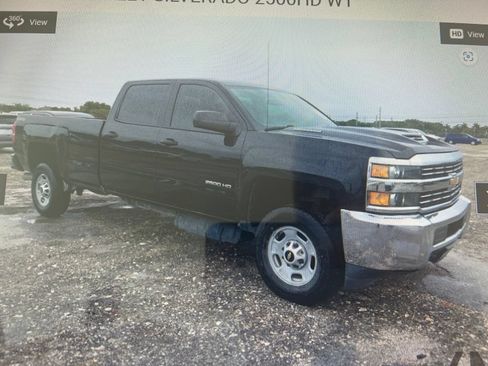 Used 2017 Chevrolet Silverado 2500 W/T AWD/4WD image 13