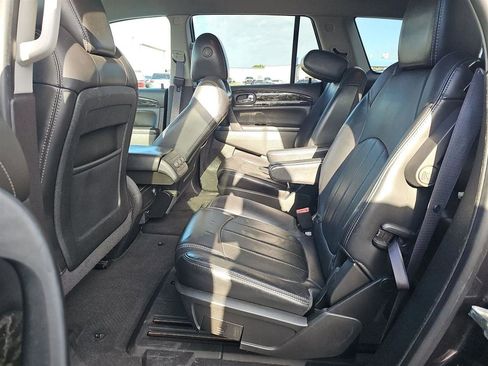 Used 2014 Buick Enclave Leather FWD image 19