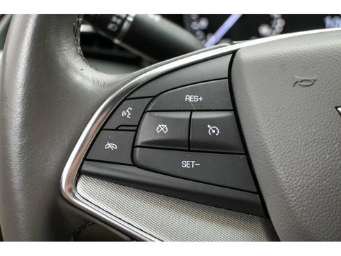 Certified 2022 Cadillac XT5 Premium Luxury FWD image 42