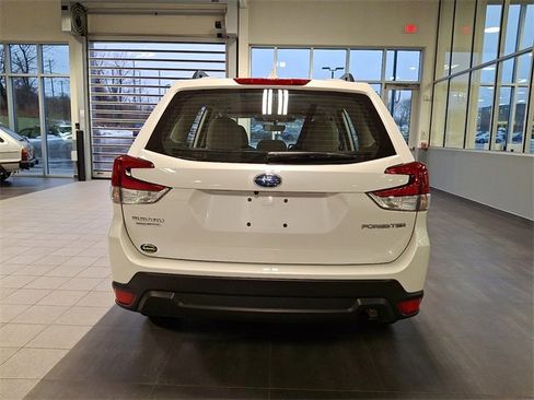 Certified 2023 Subaru Forester image 5