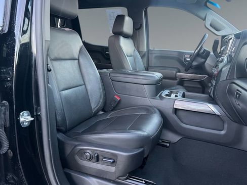 Used 2019 Chevrolet Silverado 1500 LTZ w/ LTZ Premium Package image 15