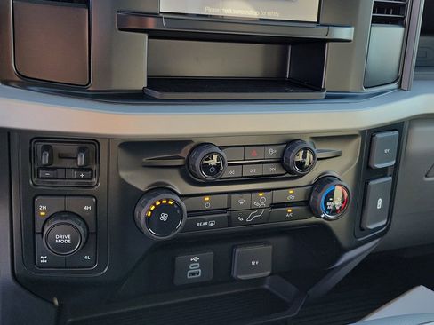 New 2026 Ford F350 XL w/ XL Chrome Package image 29