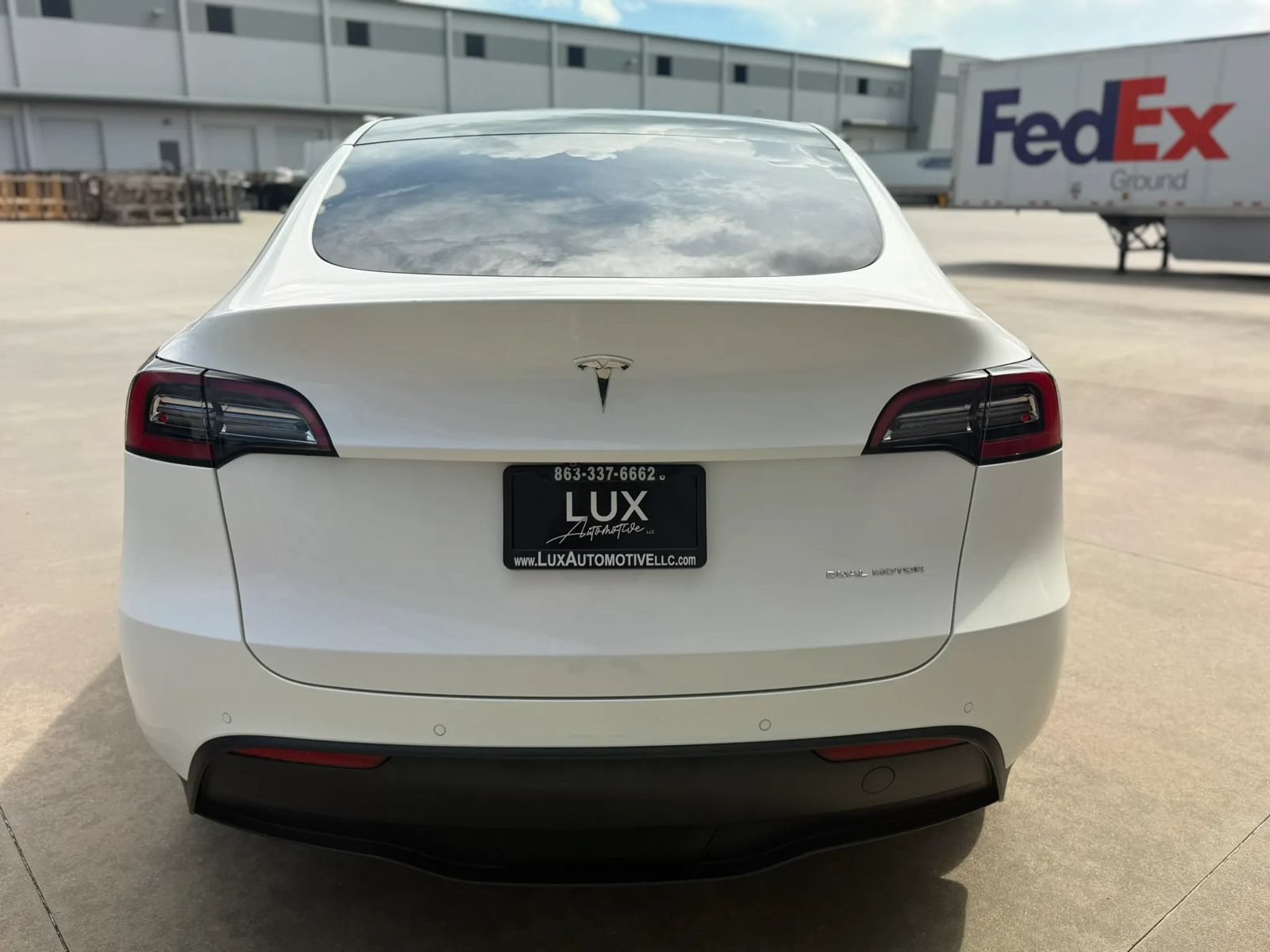 Used 2021 Tesla Model Y Long Range AWD/4WD image 9
