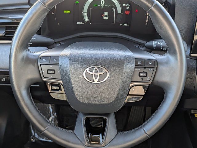 Used 2025 Toyota Camry LE w/ Convenience Package FWD image 13