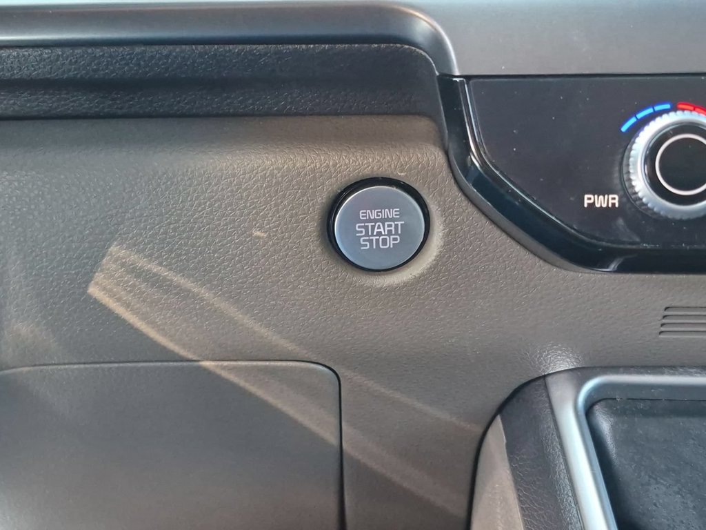 Certified 2026 Kia Carnival LXS FWD image 17