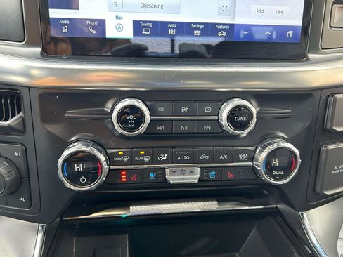 Used 2021 Ford F150 Lariat image 24